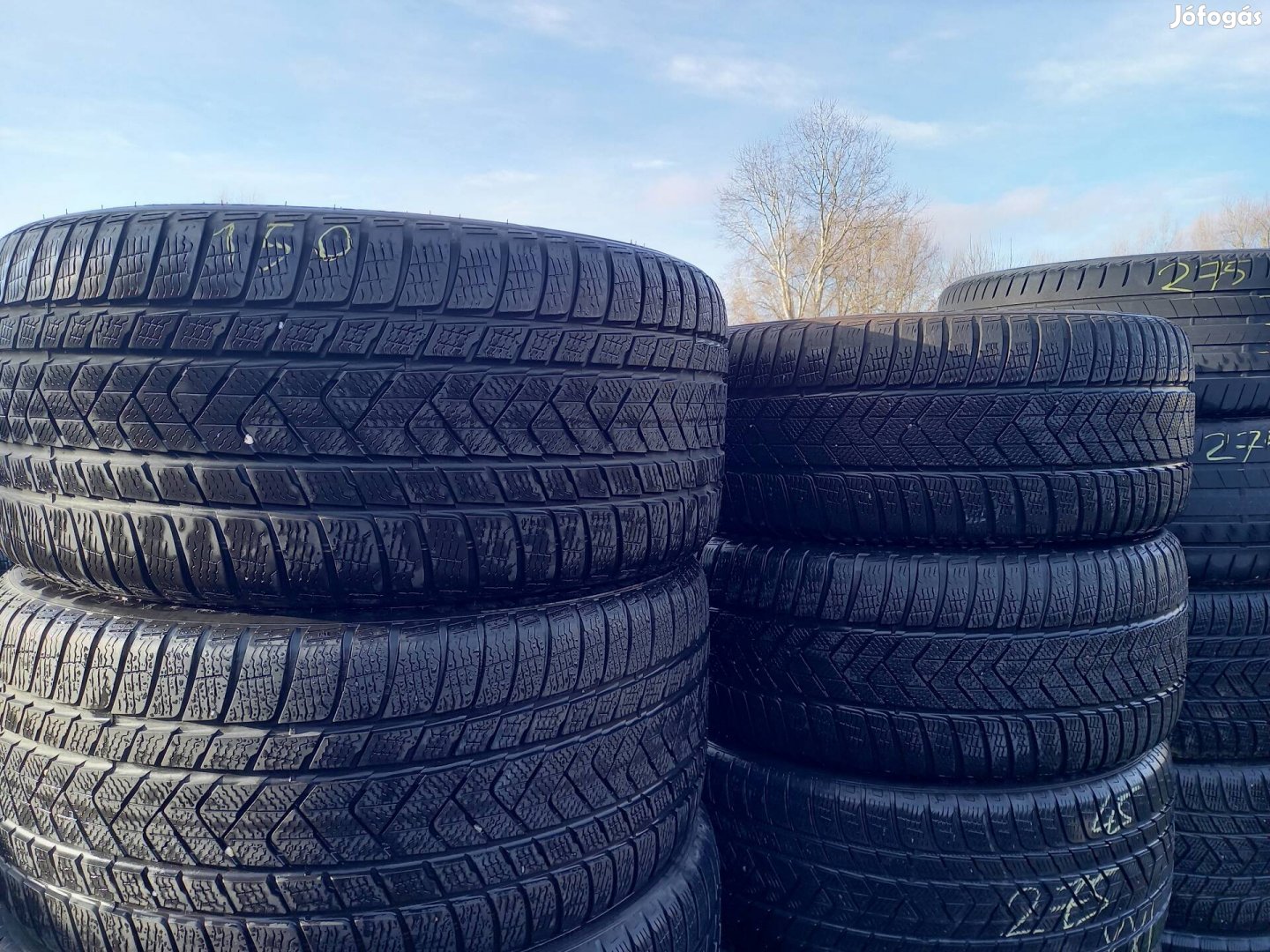 315/35R21 pirelli és 275/40R21 pirelli