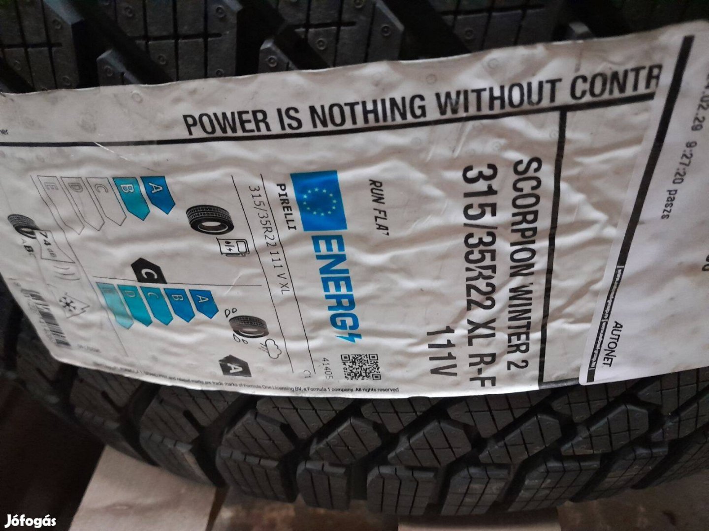 315/35R22 Pirelli Scorpion Winter2 - 2022.35. heti gyártás