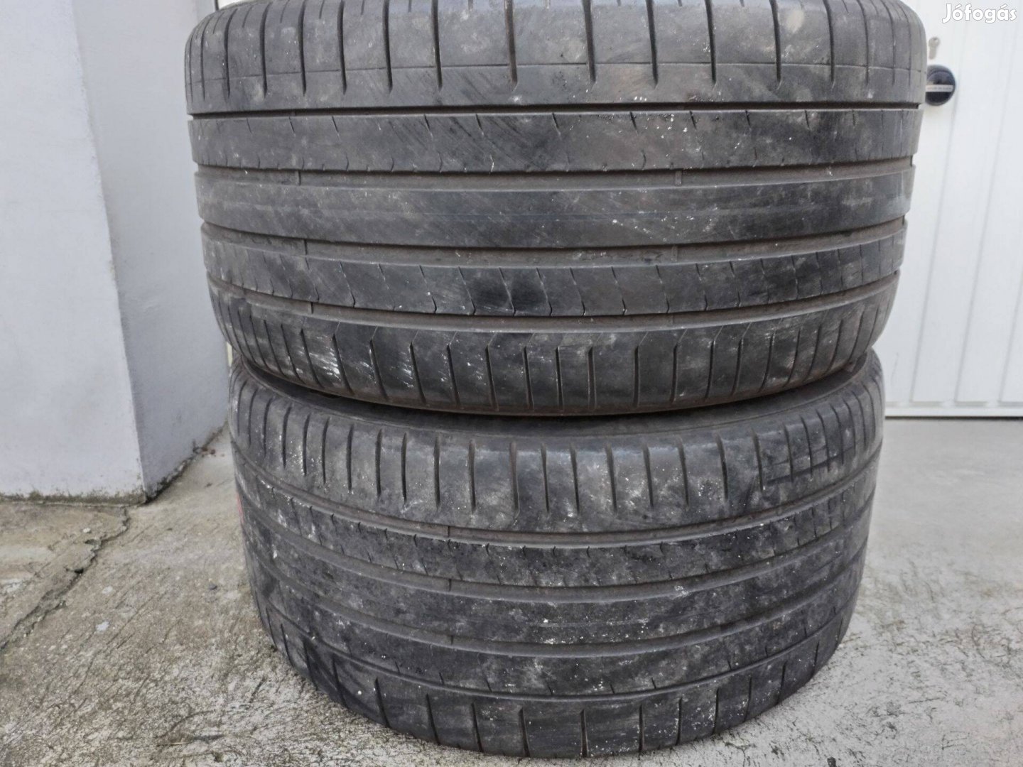 315 40 21 pirelli 315/40 R 21 nyári gumi 2 db
