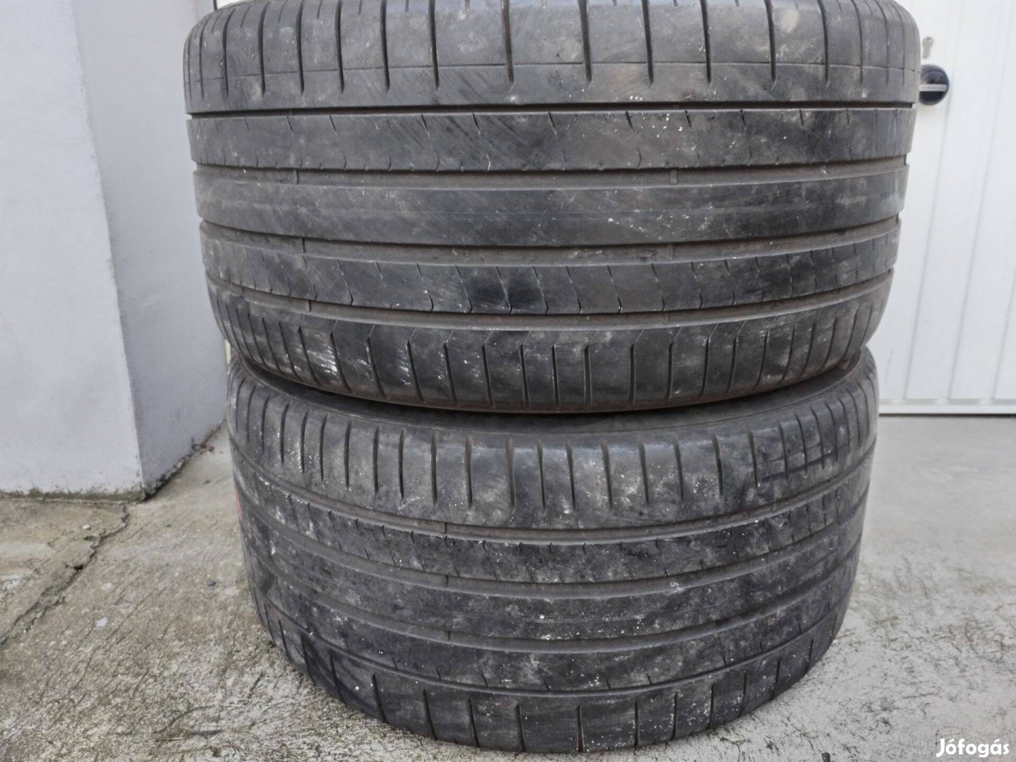 315 40 21 pirelli 315/40 R 21 nyári gumi 2 db