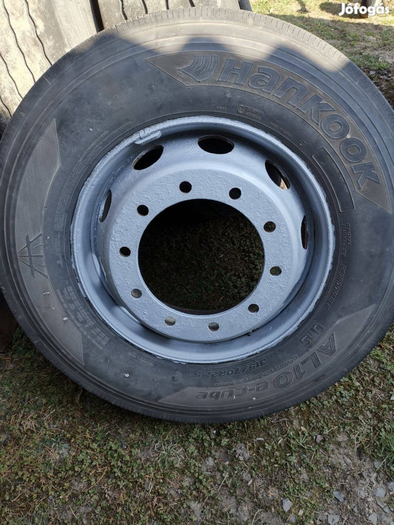 315/70 R22,5 Hankook kormányzott gumi + felni