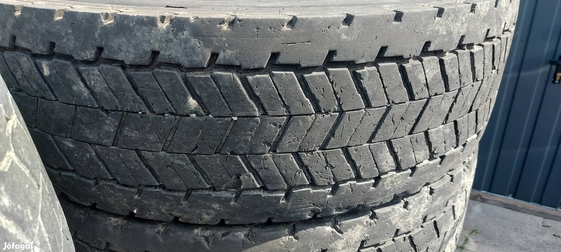 315/80R22.5 Uniroyal kamion húzo gumik