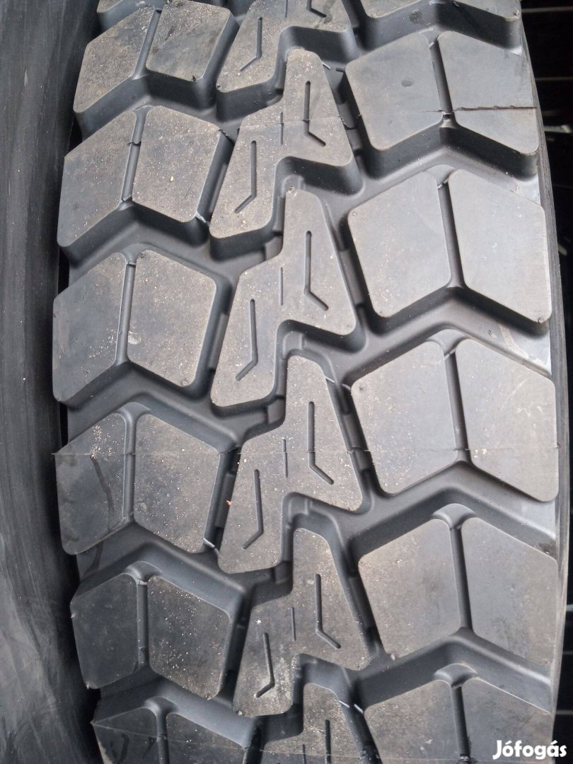 315 80 R22.5 futózott tehergumik 315 80R22.5 315 80 22.5