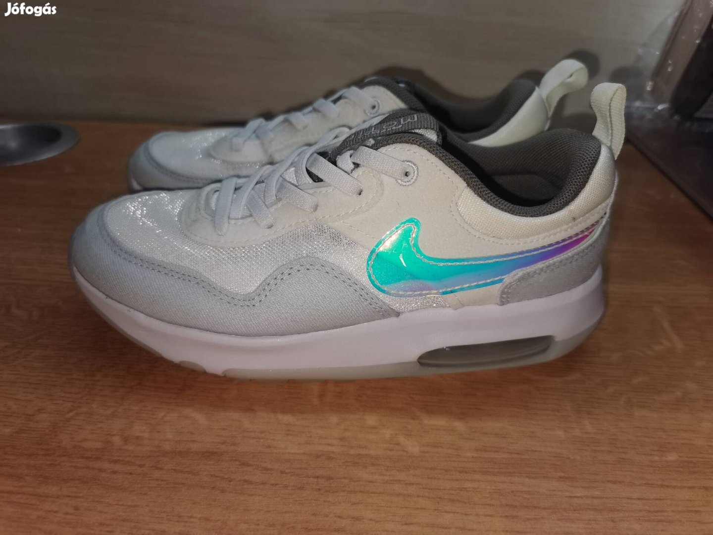 31,5-es Nike Air Max Motif uniszex.....