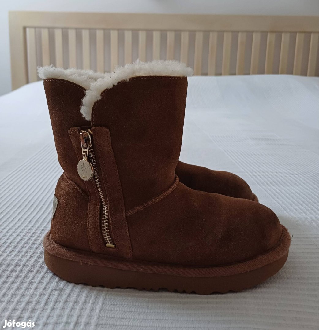 31-es Ugg 31-es Ugg Bailey Zip Short csizma