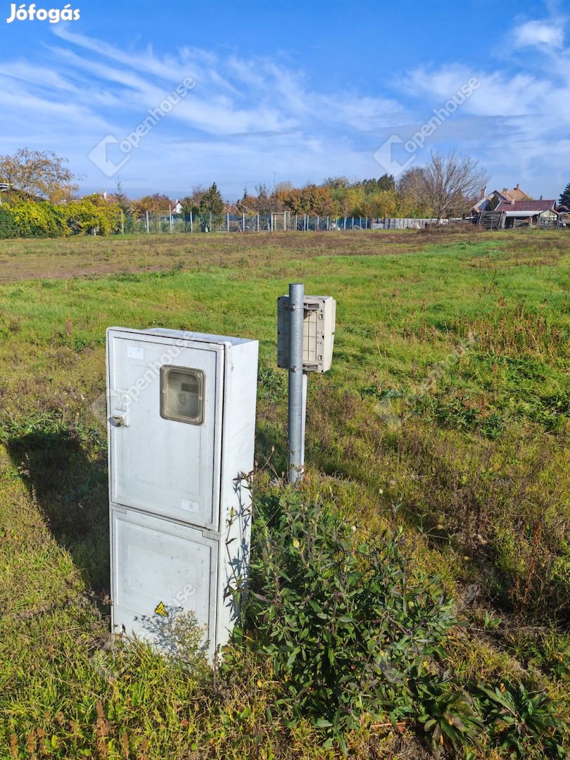 3202 nm-es telek eladó Vasad