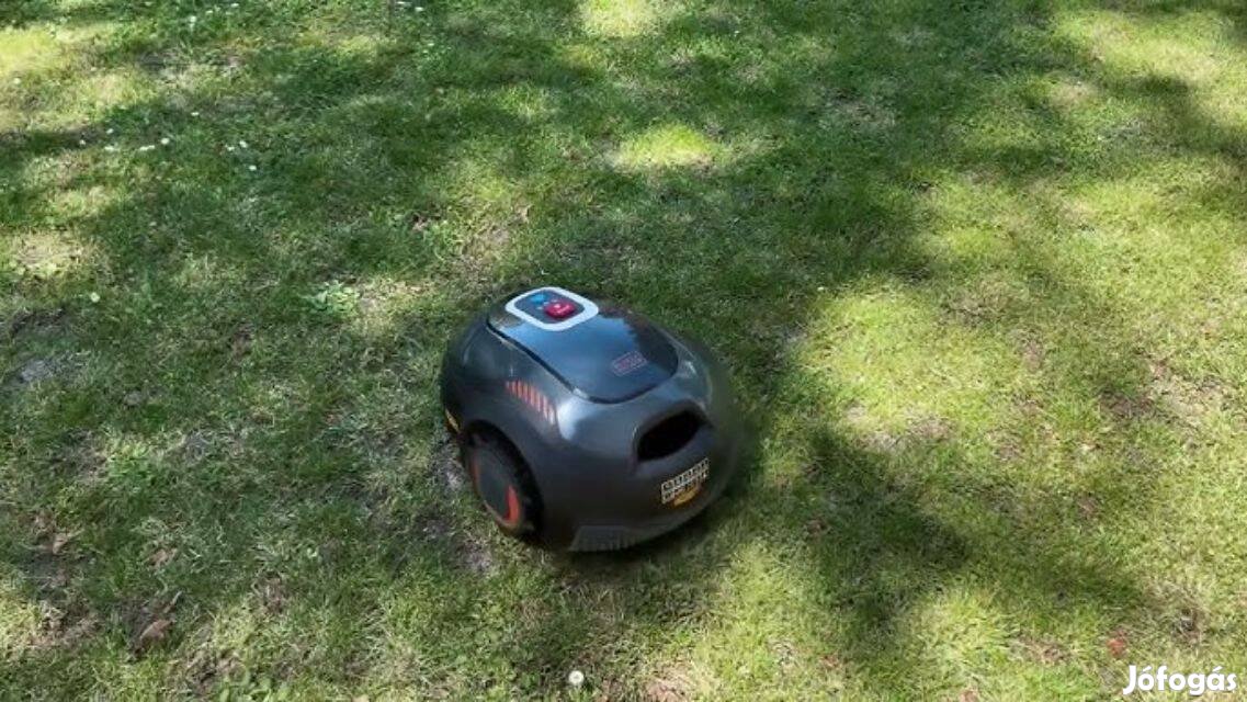 320.000 helyett Black & Decker robot fűnyíró Bcrmw121-QW robotfűnyíró