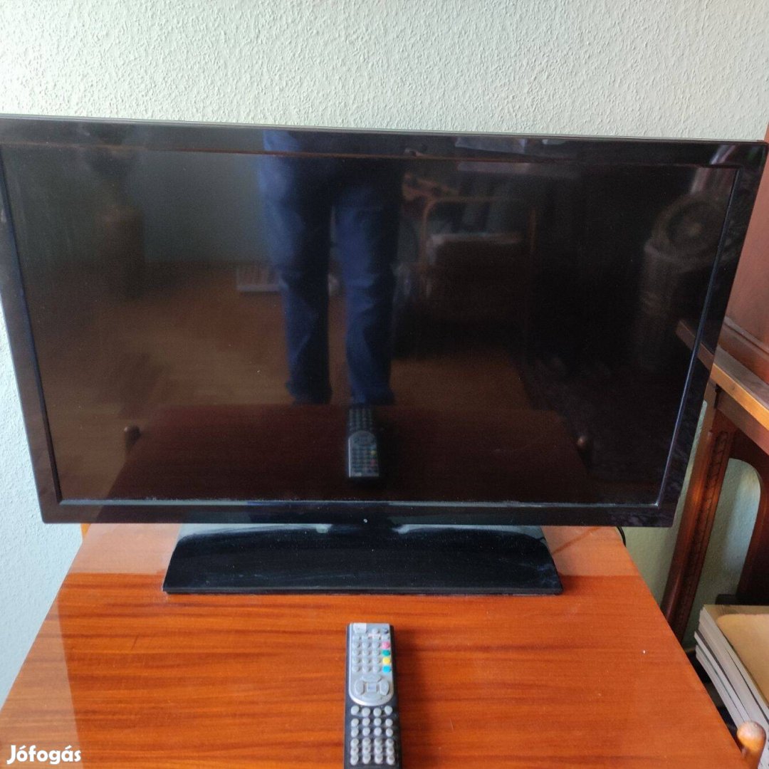 32"/ 82 cm Waltham LCD TV