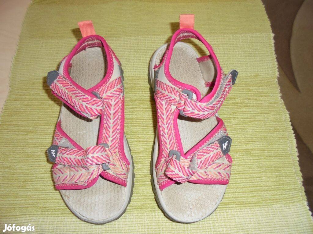 32-es Cross lány vászon szandál