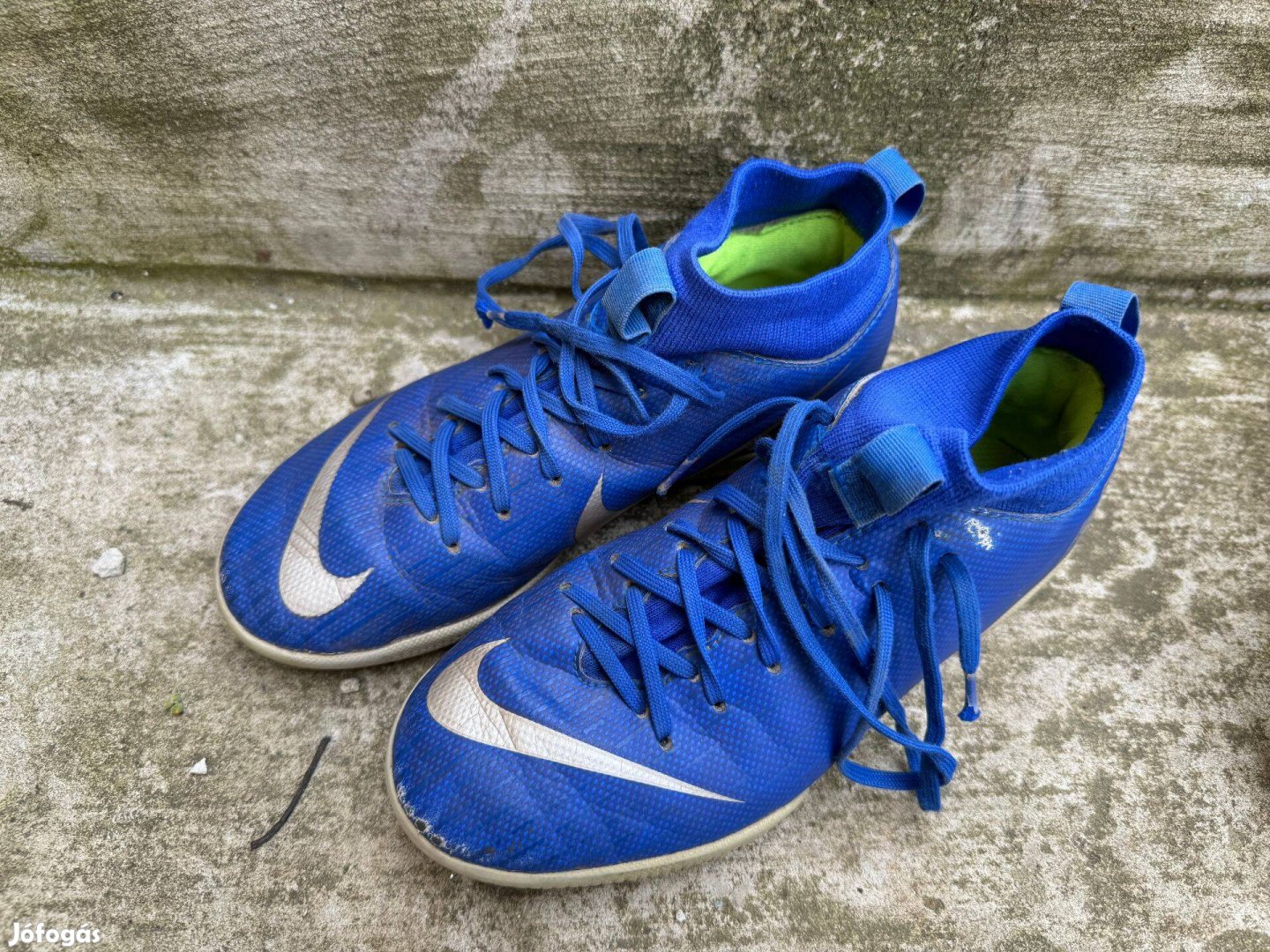 32 es Nike mercurial foci cipő futball cipő sima talpú 4000 Ft focis