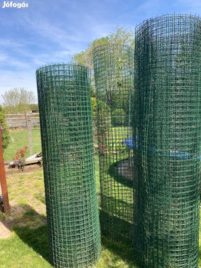 33 m Zöld műanyag bevonatú ponthegesztett kerítés 2,5m