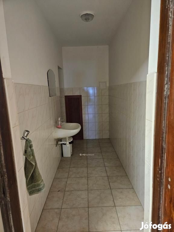 346 nm-es lakás eladó Veszprém