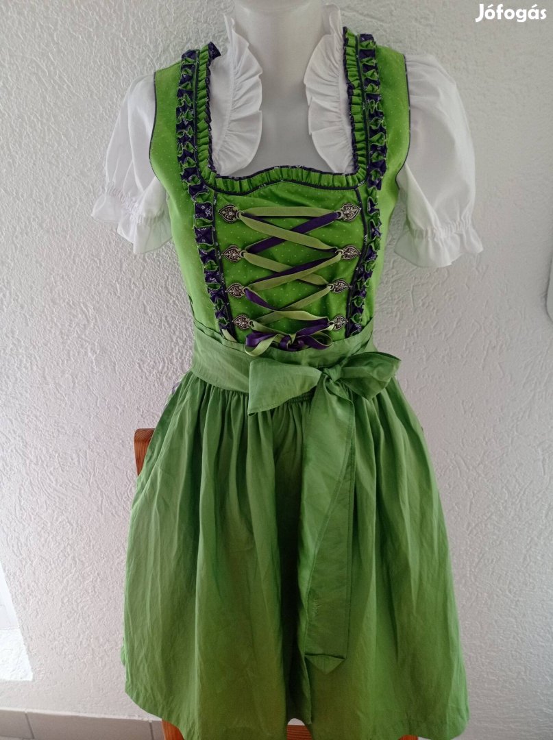 34/36 dirndl ruha köténnyel 