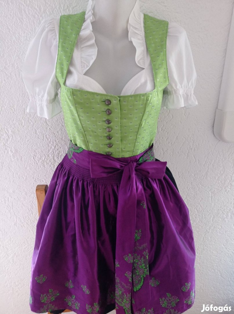 34/36 dirndl ruha köténnyel 