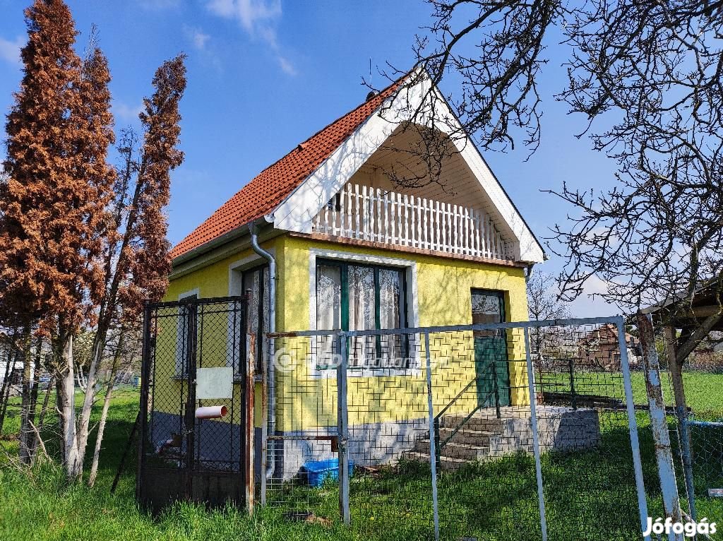 34 nm-es ház eladó Győr