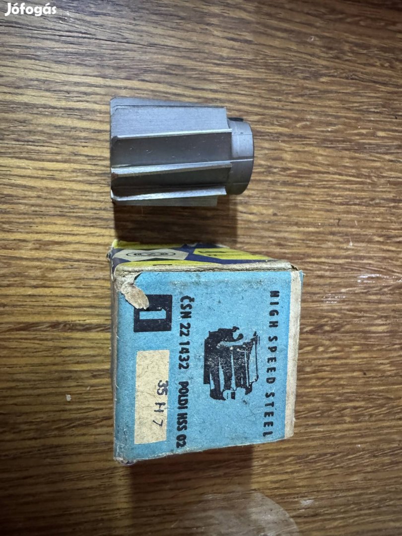 35H7 Feltűzhető Dörzsár Poldi