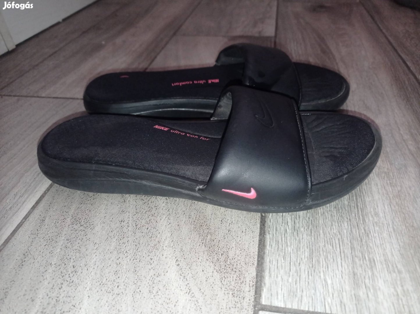 35,5-ös Nike ultra comfort papucs 