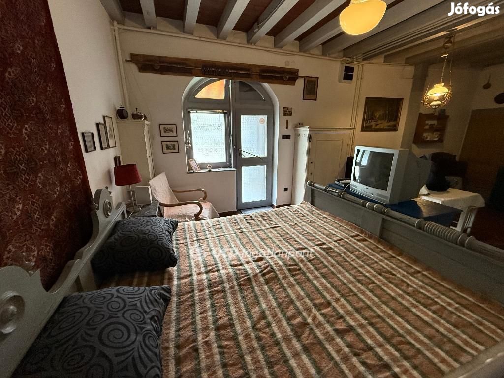 35 nm-es lakás eladó Eger