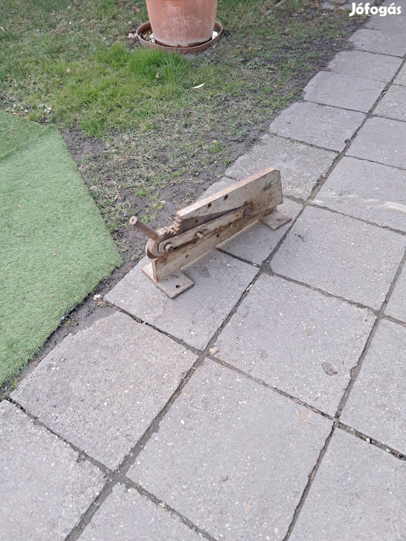 35-ös lemezvágó olló