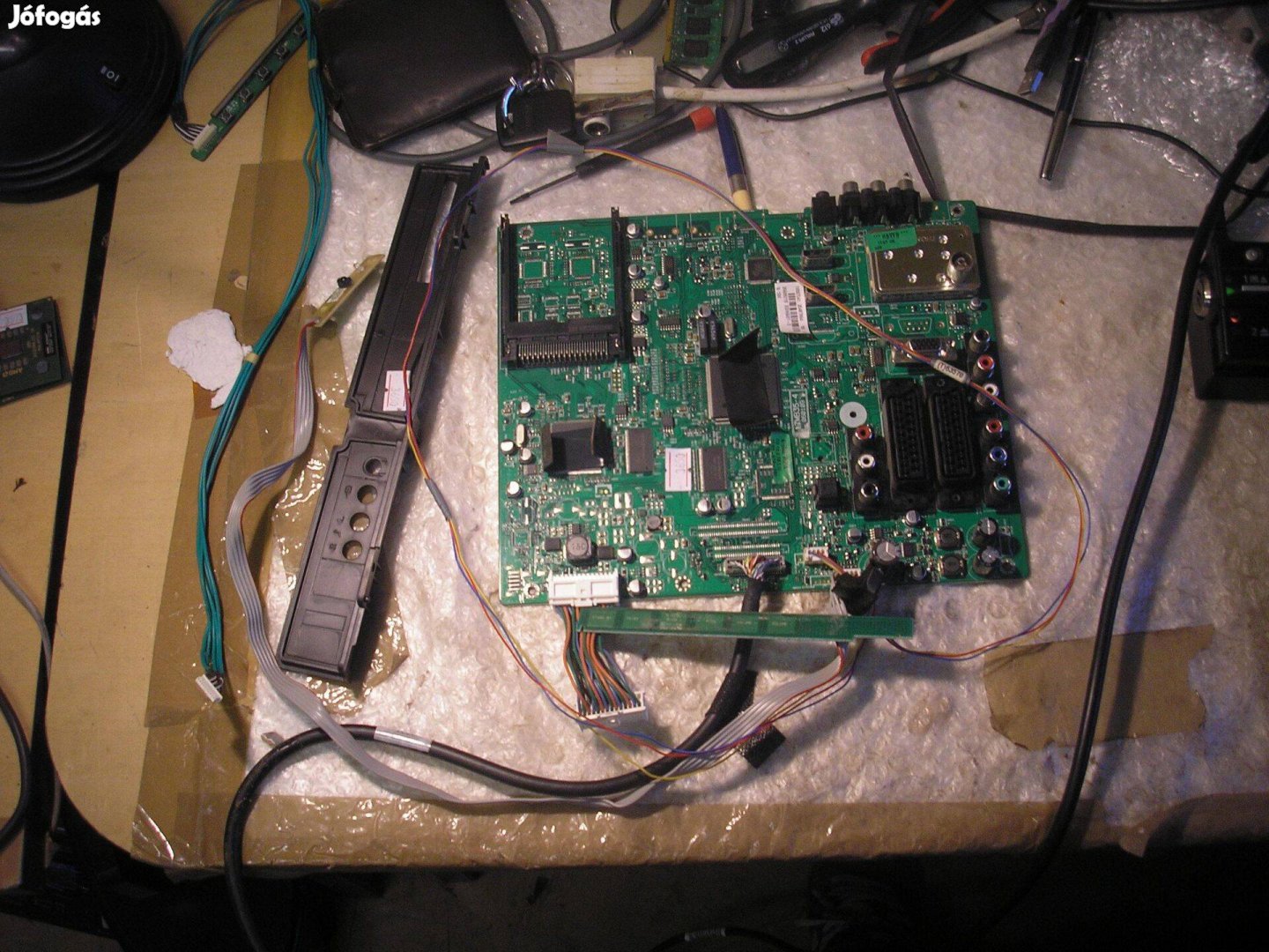 3650 hibás Telefunken T40Kwm833 mainboard 17MB35-4 060109