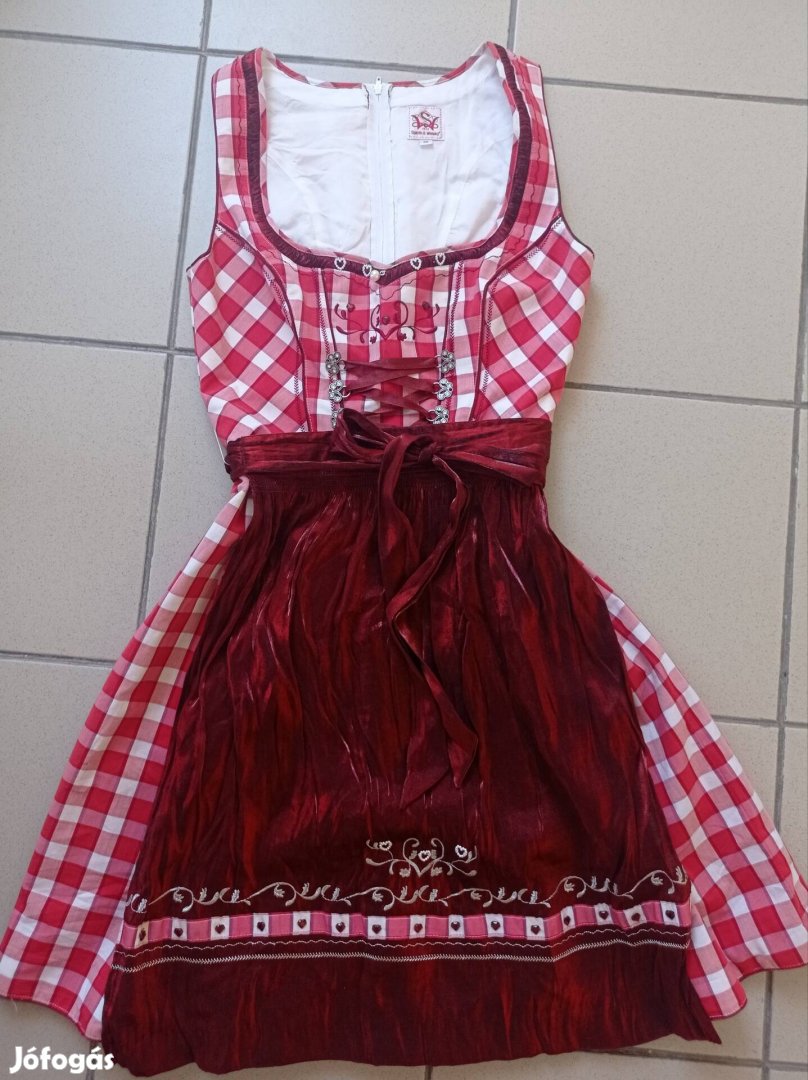 36/38 dirndl ruha köténnyel 