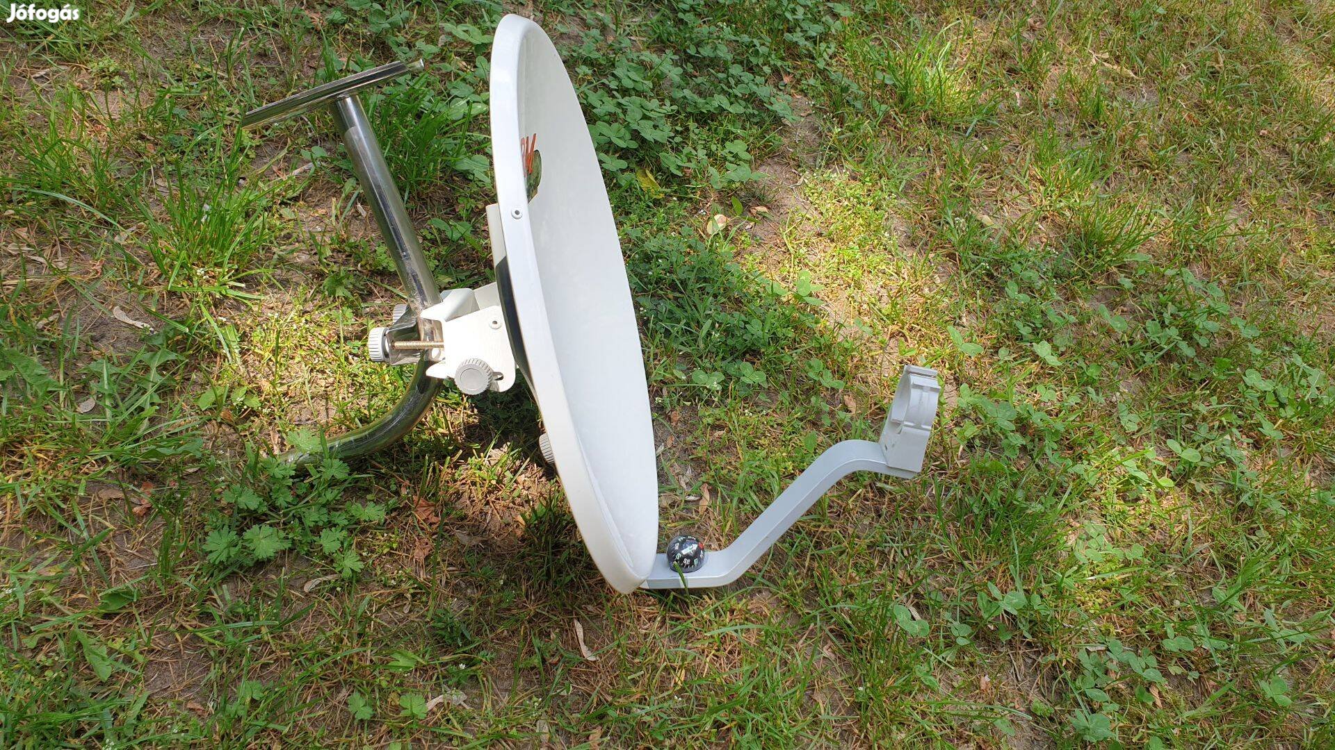 36 cm-es parabola antenna eladó hobbi célra