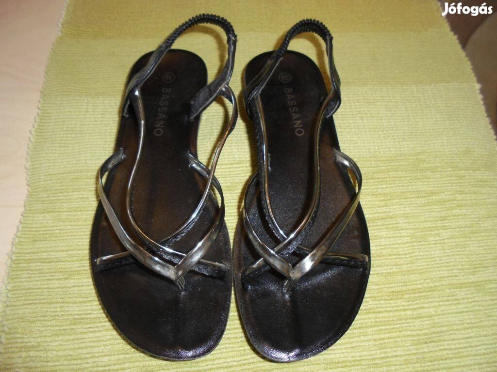36-os Bassano arany pántos fekete új női-lány szandál