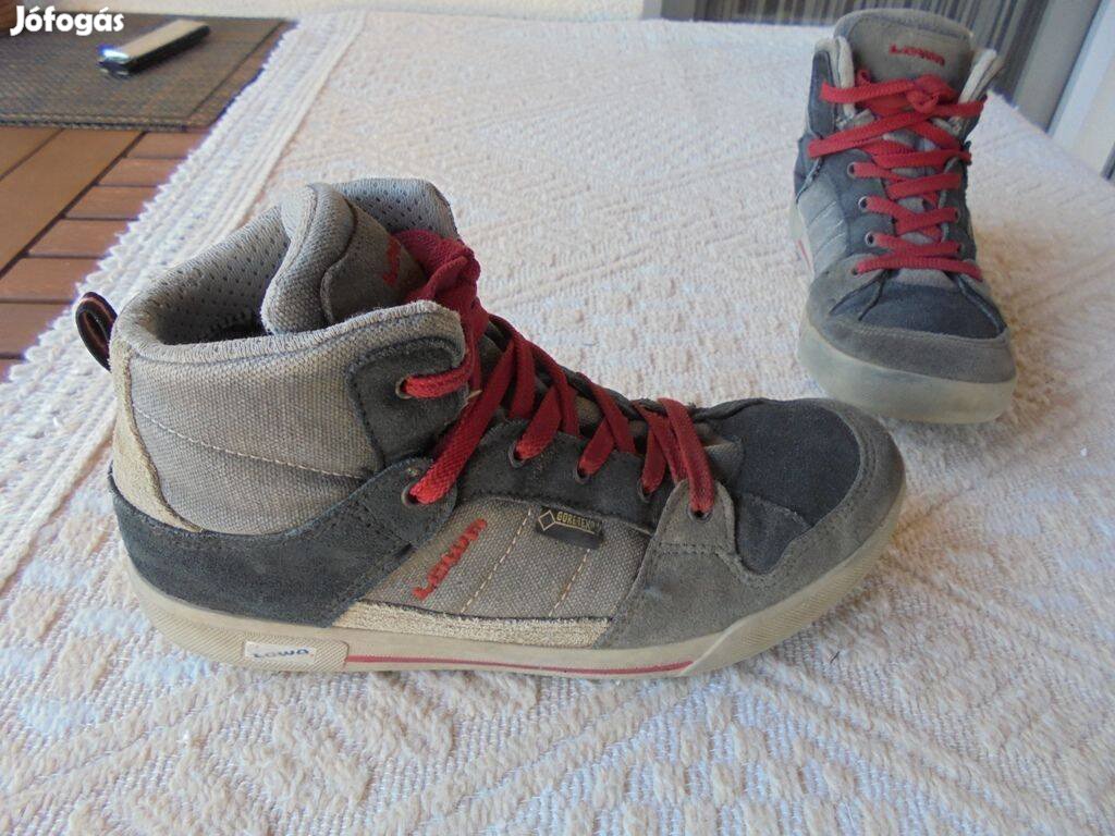 36-os Lowa vízálló magasszárú unisex cipő-bakancs