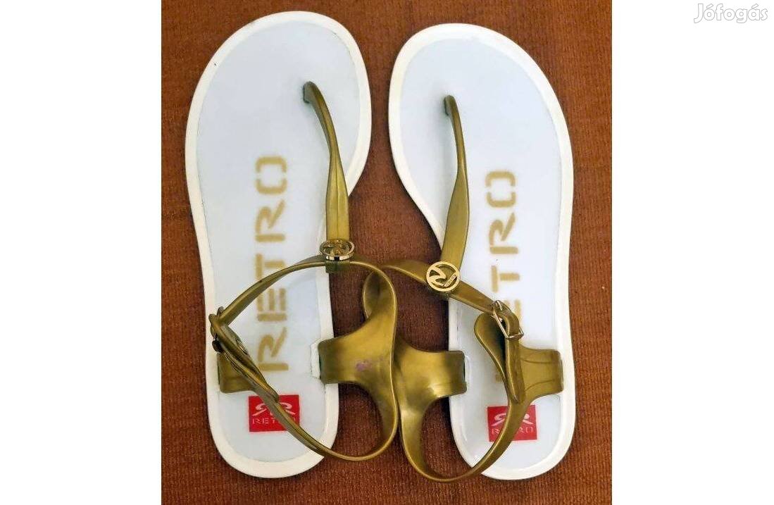 36-os Retro flip-flop szandál