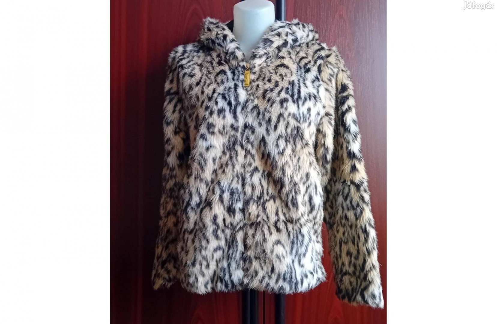 36-os/S/,női,leopárd mintás szörmés külsejű,kapucnis Divided kabát