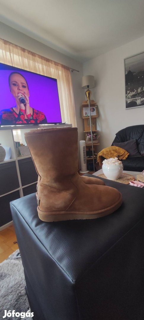 36 os minőségi Ugg csizma olcsón eladó 