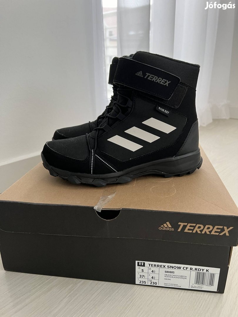 37,5-es adidas terrex Gore tex hótaposó új