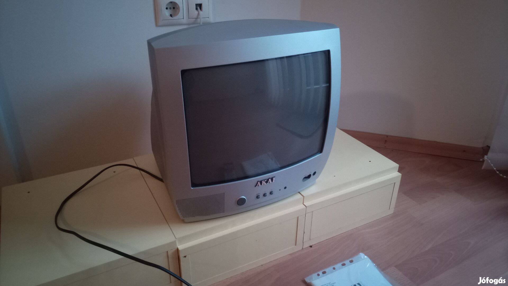 37 cm - 14" analog TV + távirányító