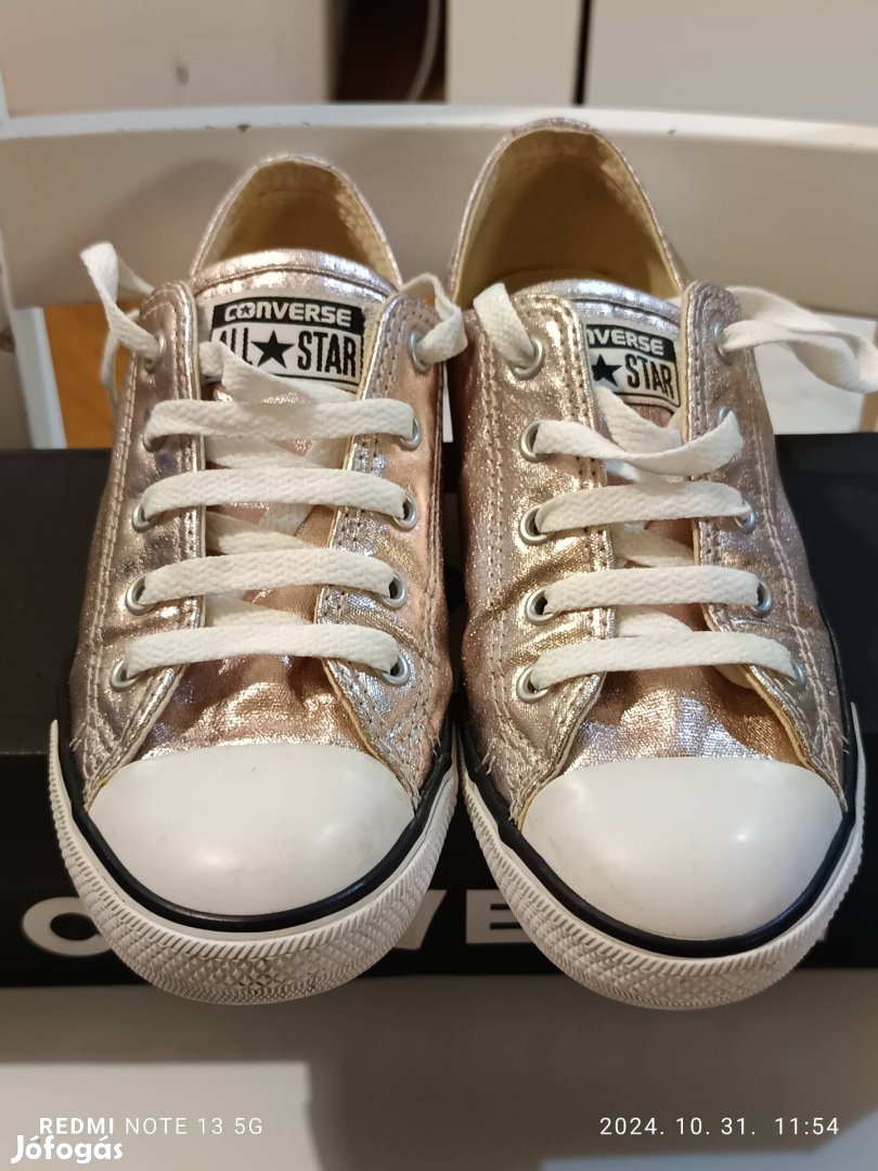 37-es Converse női cipő 