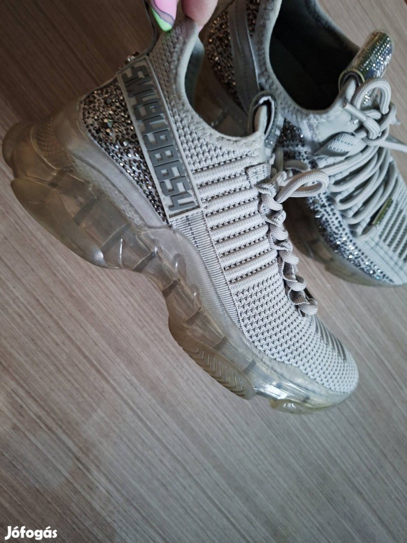37-es Steve Madden noi cipő