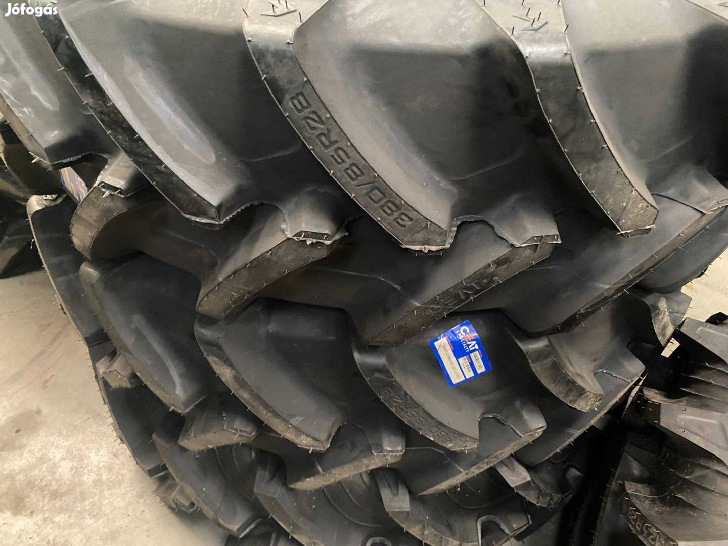 380/85R28 14.9R28 Ceat mezőgazdasági gumi Nyíregyháza, Alkony u