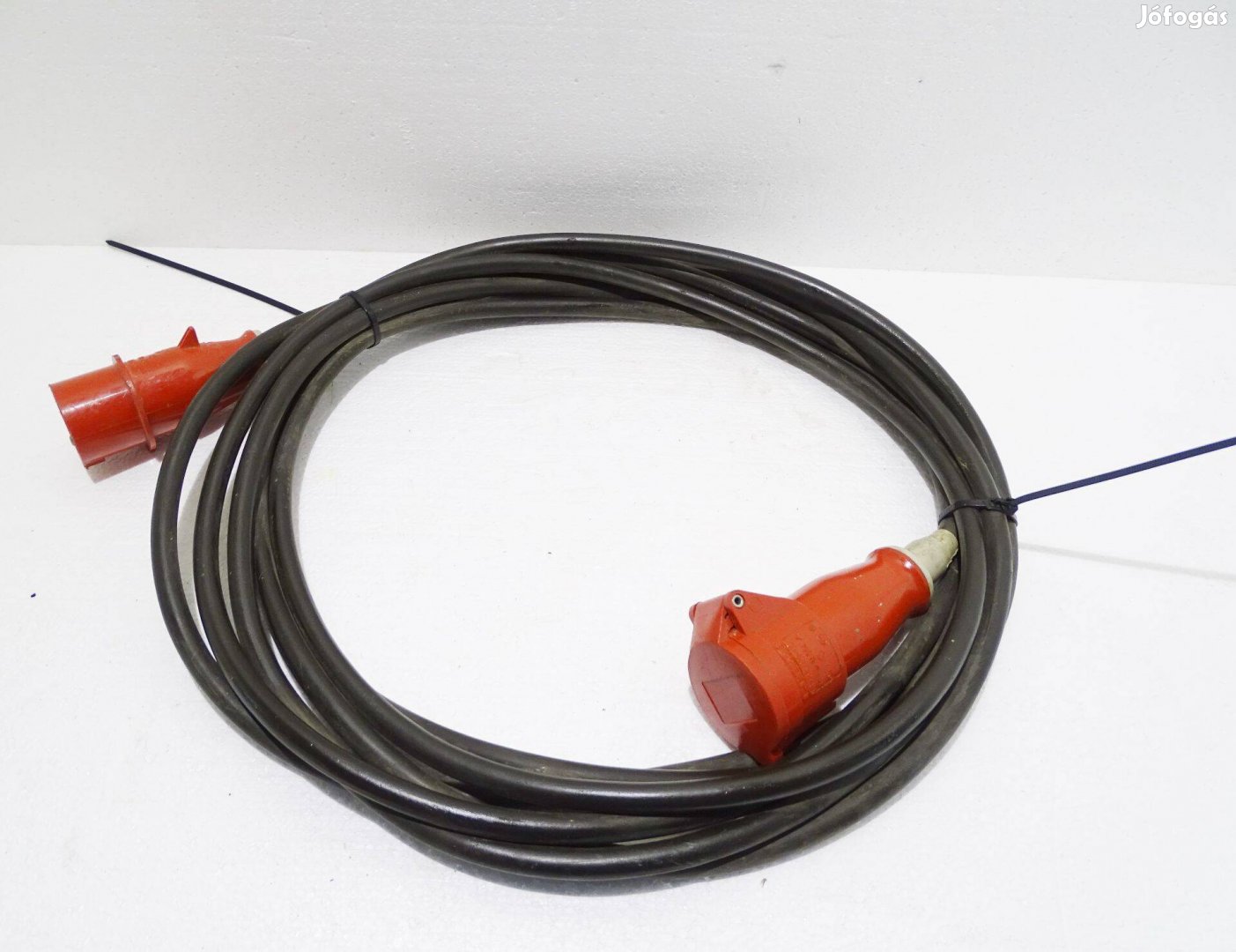 380 V hosszabbító kábel kb. 8 méter