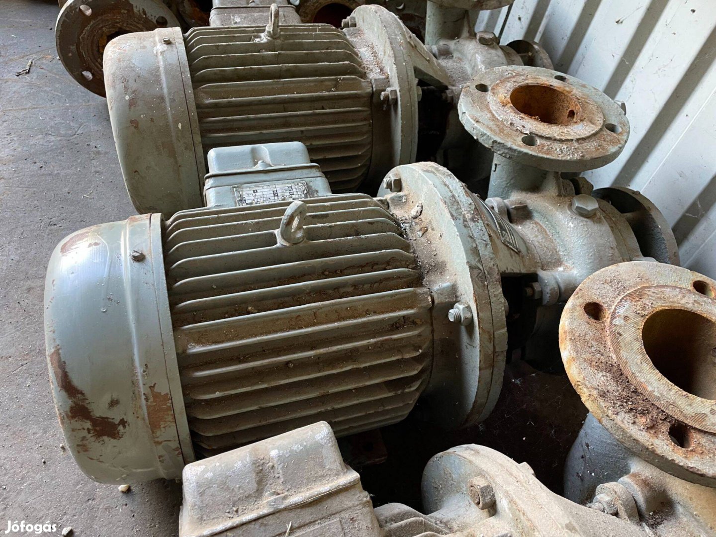 380-as 5,5 kw-os villanymotor szivattyúval