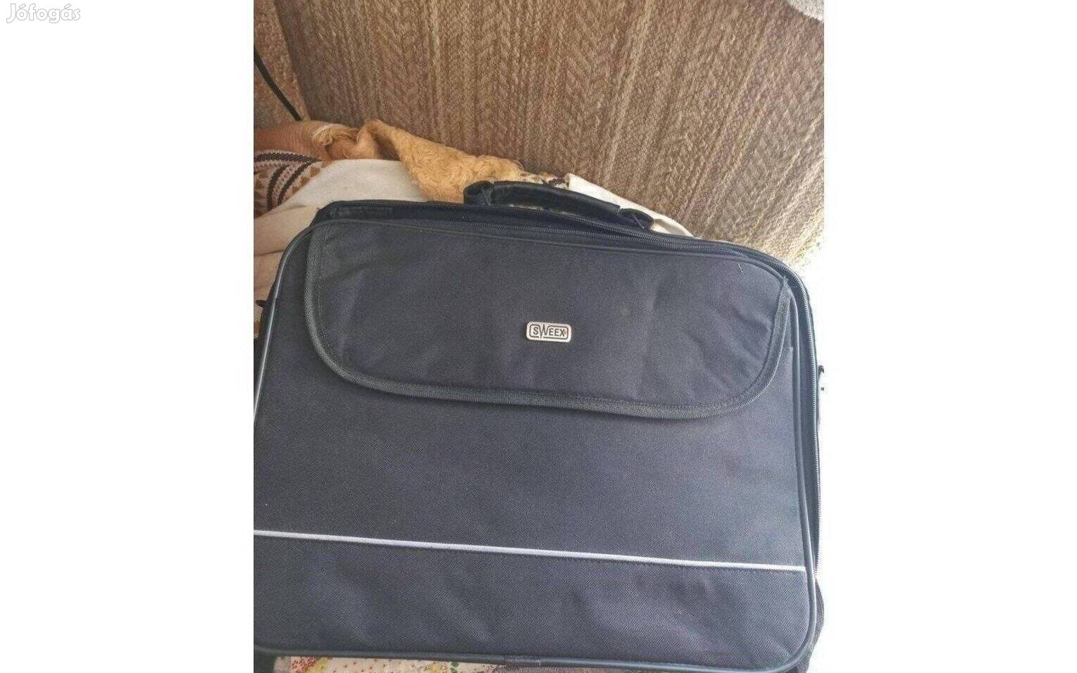 38X25 ös laptop táska Eladó