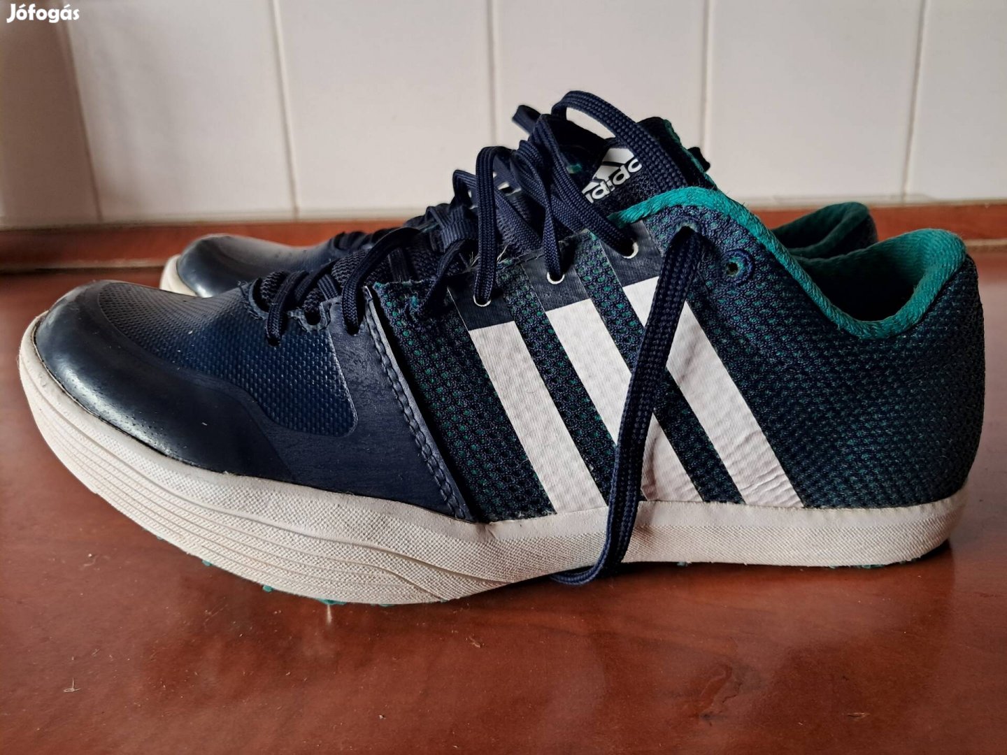 38-AS KÉK-Fehér Csíkos Női Adidas Speciális Távolugrú Cipő 