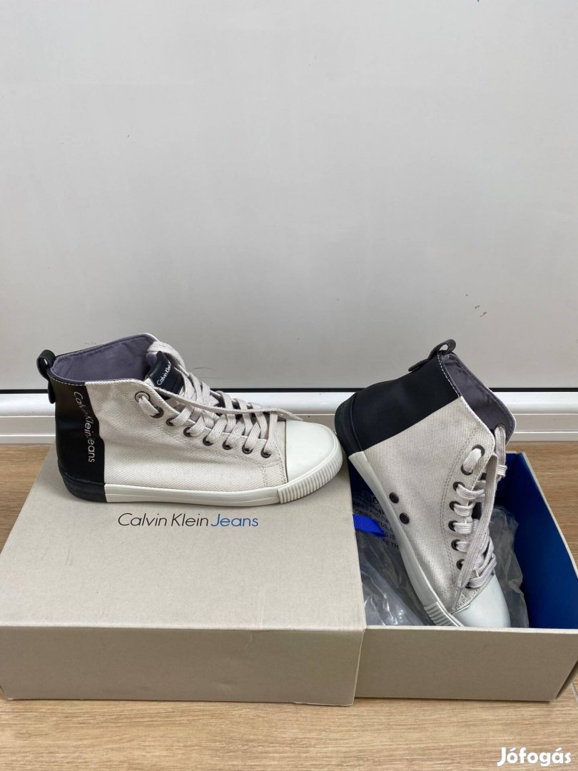 38-as Calvin Klein Jeans cipő eladó