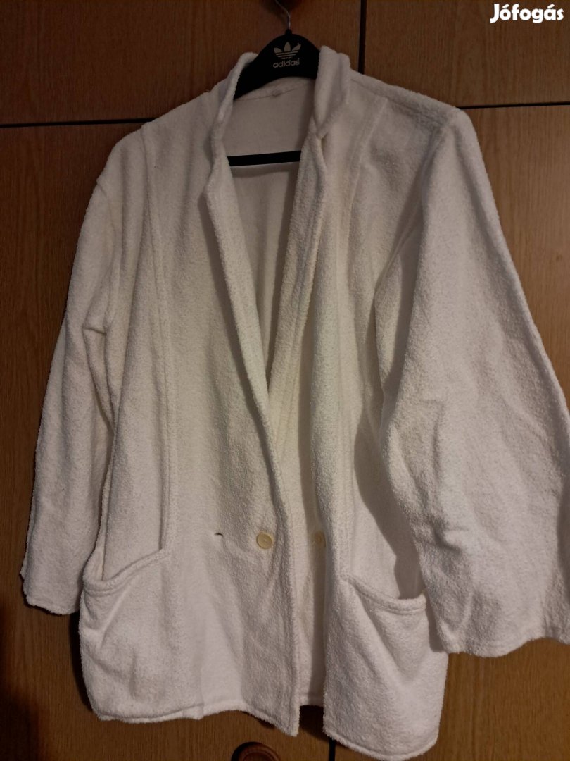 38-as fehér rövid frotir fürdőköpeny