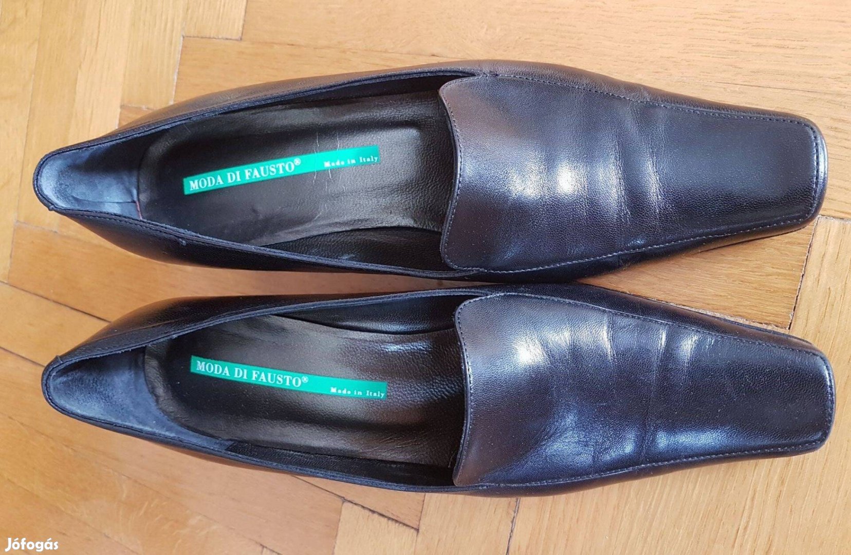 38-as fekete női bőr cipő magassarkú Moda di Fausto olasz