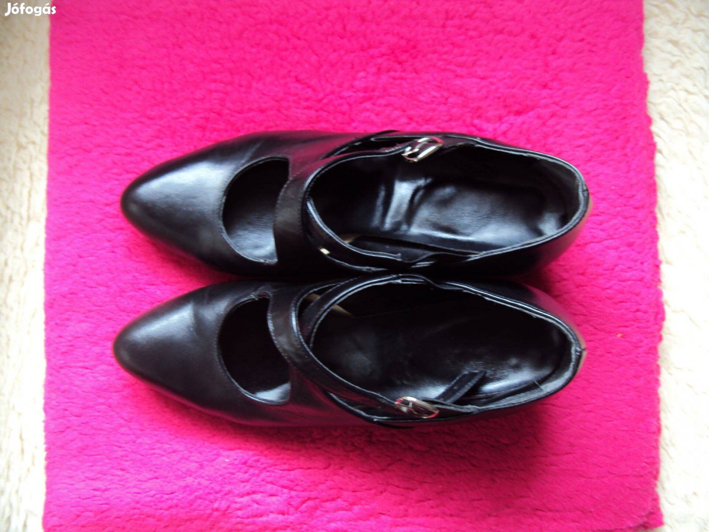 38-as női alkalmi bőr cipő