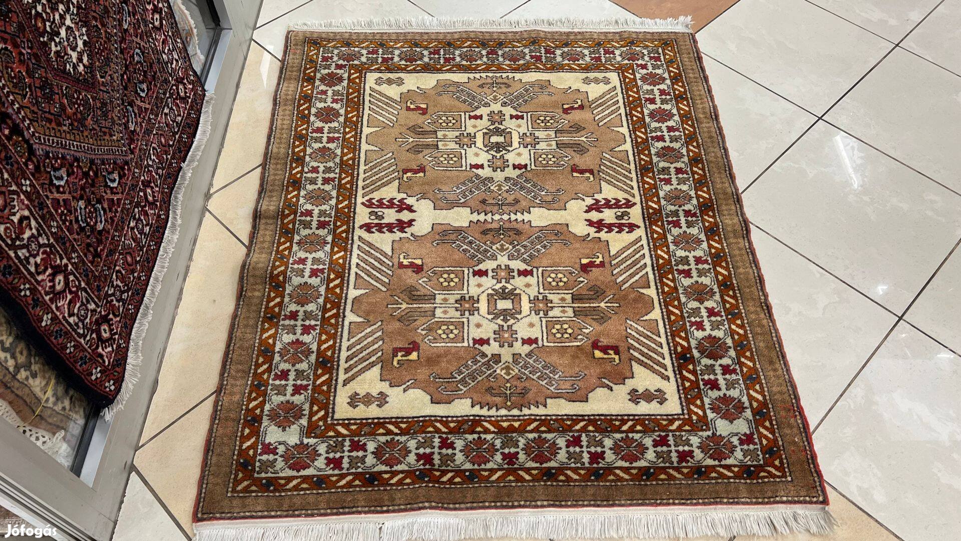 3902 Dagesztáni kézi gyapjú perzsa szőnyeg 105X127CM