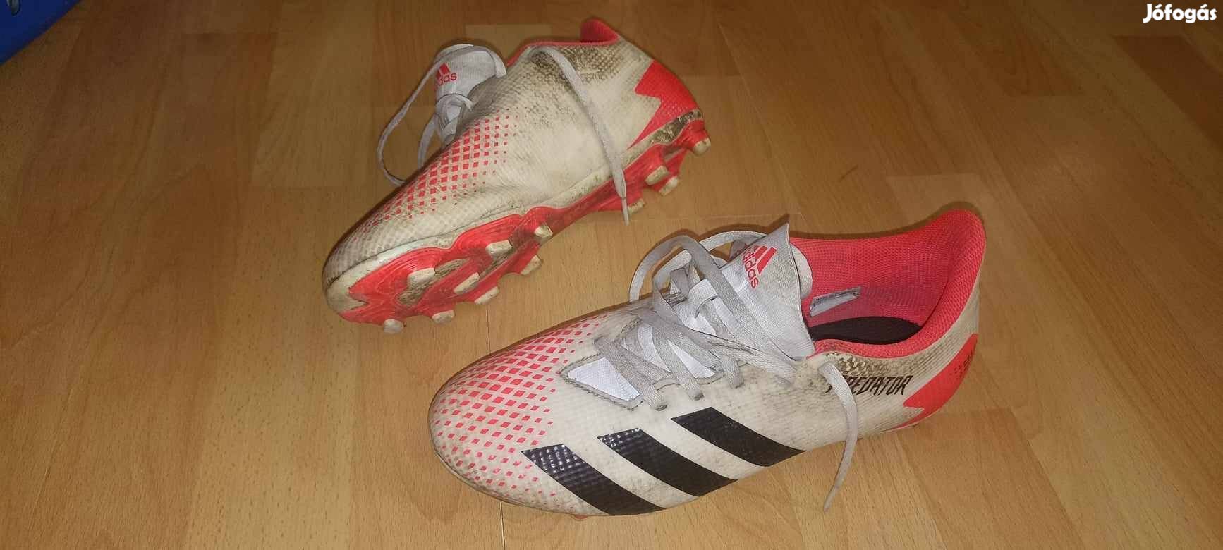 39,5 Adidas Predator fehér-rózsaszín focicipő