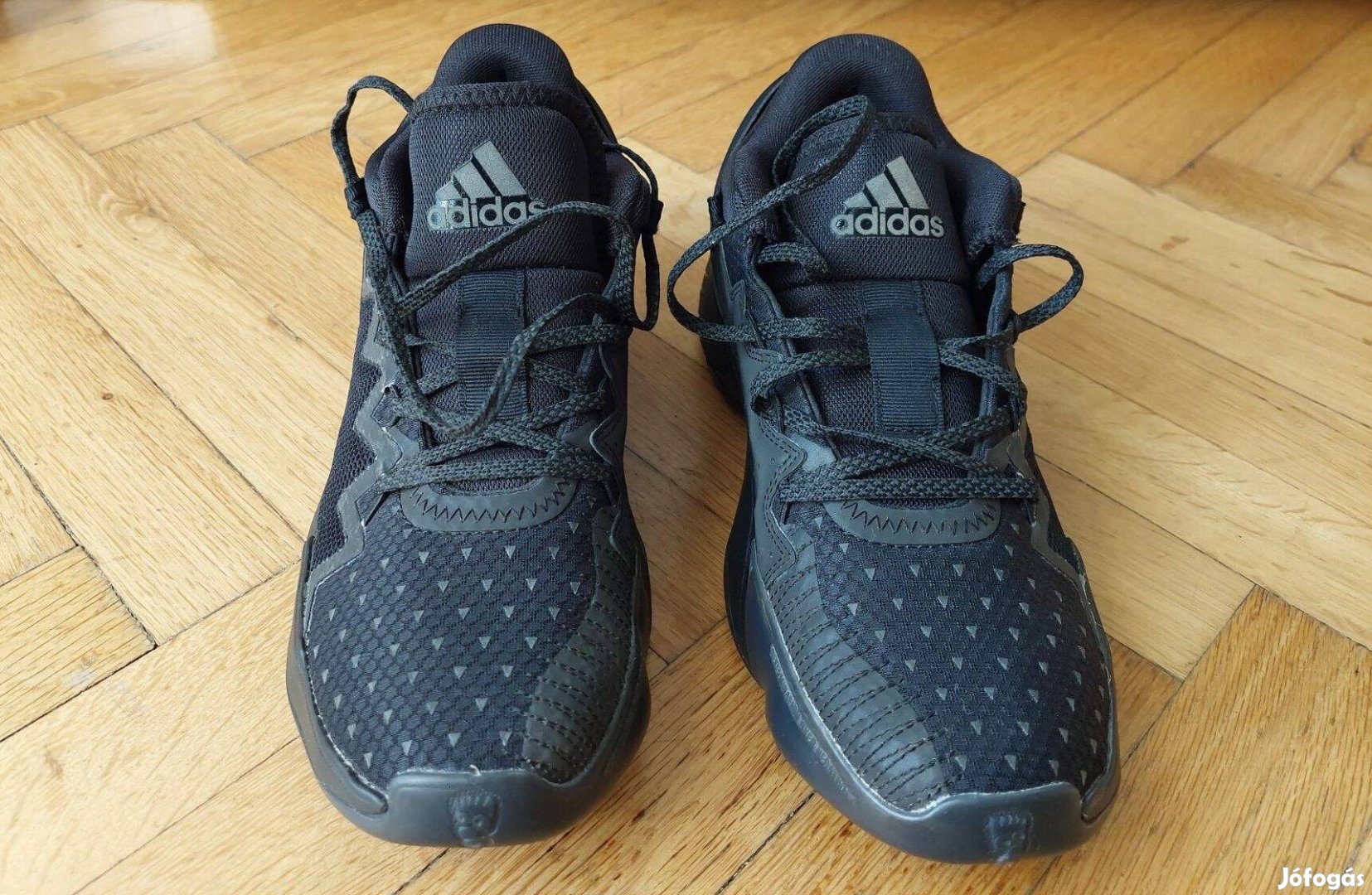 39-es Adidas kosárlabda terem sport cipő