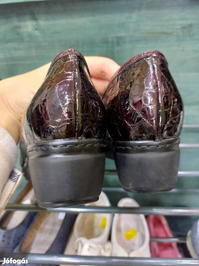 39-es Comfort női elegáns cipő