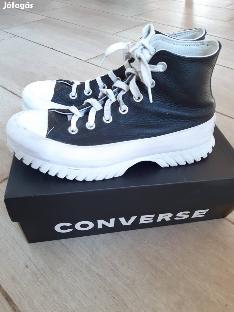 39-es Converse 