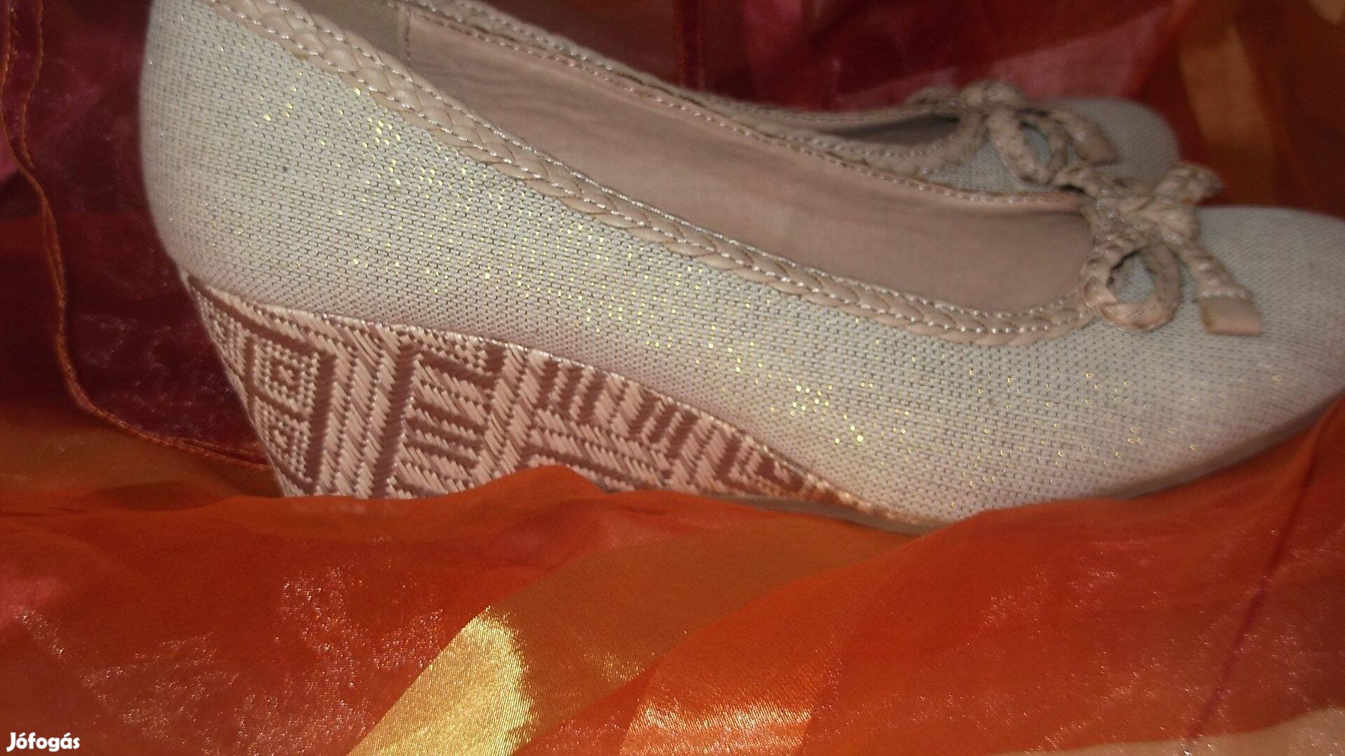 39-es Graceland teletalpas cipő - bth.: 25 cm